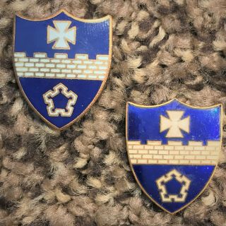Two Wwii Variations 17th Infantry Regt Di Dui Unit Crest P/b (1) Meyer,  (1) Nhm