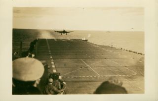 1945 Us Navy Aircraft Carrier Uss Boxer Cv - 21 Photo F6f Hellcat Airplane Landing