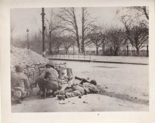 Wwii Photo Gis Machine Gun Street Fighting In 1945 German Town 106