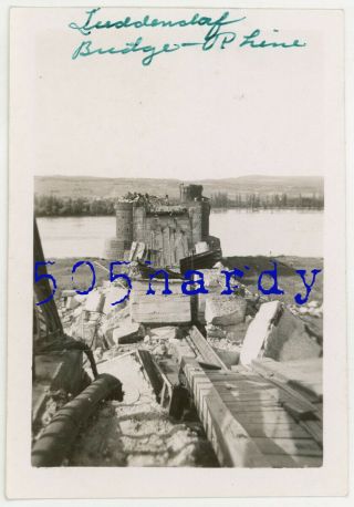 Wwii Us Gi Photo - Looking Down On Collapsed Ludendorff Bridge Remagen Germany