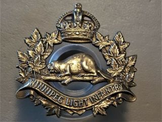 Ww2 Canadian Army Winnipeg Light Infantry Cap Badge M.  159