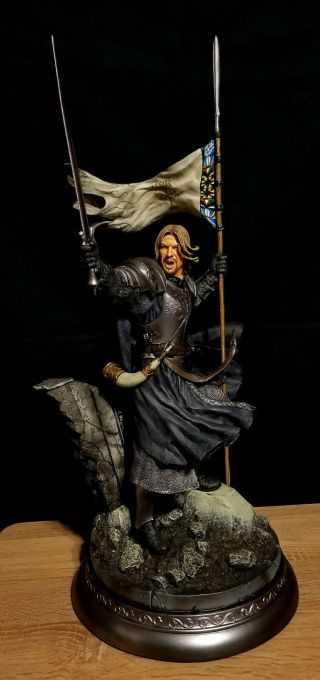 Sideshow Collectibles The Lord Of The Rings Boromir Exclusive Statue