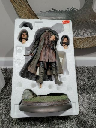 Sideshow Collectibles Exclusive Aragorn As Strider Lord Of The Rings Statue 274