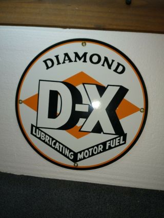 12 " Round D - X Diamond Lubricating Motor Fuel Porcelain Advertising Sign T118