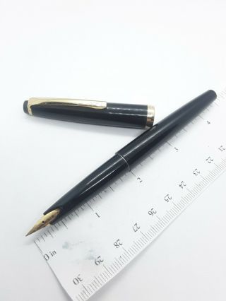Vtg Black Gt Fountain Pen - Steel F Nib - Japan