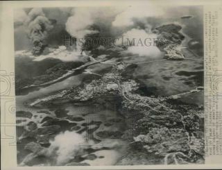1944 Press Photo Bombs Exploding On Japan 
