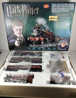 Lionel Harry Potter Hogwarts Express O Gauge Train Set