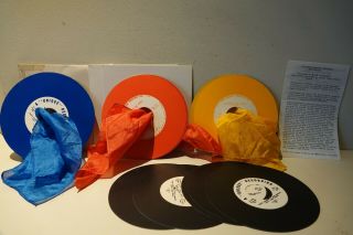 Colour Changing Records And Silks By Pavel (harry Stanley) (vintage)