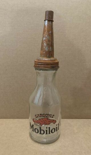 Vintage Gargoyle Mobil Glass Motor Oil Bottle Masters Spout Gas Station Can Sign