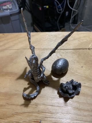 Pewter Mother and Baby Dragons Egg Figurine Rawcliffe 1733 & 1734 from 1992 2