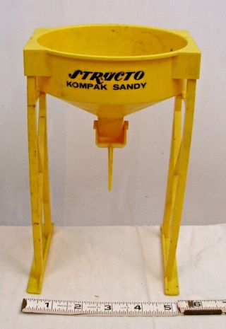 Structo Kompack Sandy Yellow Sand Loader Toy For Pressed Steel Trucks