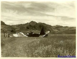 Org.  Photo: Us Troops W/ Shot Down Japanese Ki - 67 Bomber Wreckage In Field (3)