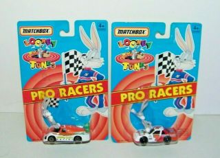 (2) Matchbox Looney Tunes Pro Racer Diecast Bugs Bunny Checker Flag,  Carrot Plug