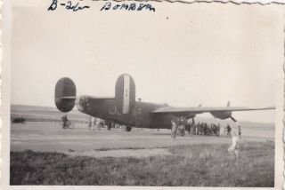 Wwii Snapshot Photo 1st Aaf B - 24 Liberator Bomber To Land In Belgium 70