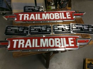Vintage Trailmobile Truck Trailer Emblem Badge Logo Sign Plaque Nameplate