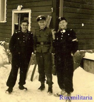 Rare German Elite Waffen Sturmmann W/ Uniformed Pimpf Boys In Winter