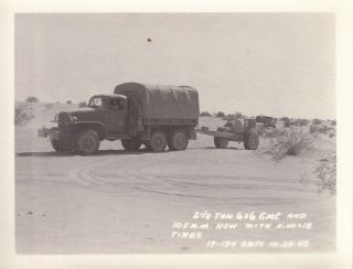 Wwii Photo 2 - 1/2 Ton Truck Tows Artillery Desert Camp Seeley 1942 Ca 27