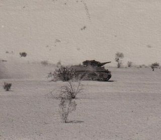 Wwii Photo M5 Stuart Tank In Desert At Camp Seeley 1943 California 14