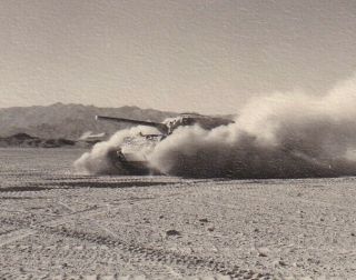 Wwii Photo M18 Hellcat Tank Destroyer In Desert 1943 Camp Seeley Ca 18