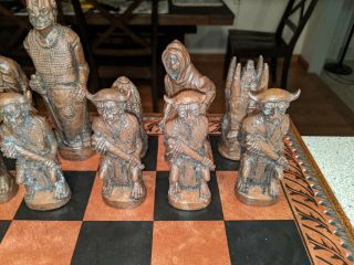Vintage 1988 LORD OF THE RINGS CHESS SET BY TOLKIEN - LOTR The Hobbit 6
