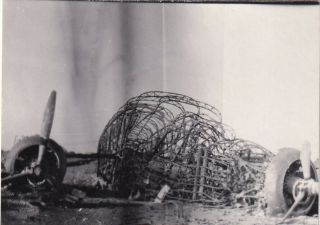 Wwii Snapshot Photo Crashed German Bomber Wreck 1944 Southern France 16