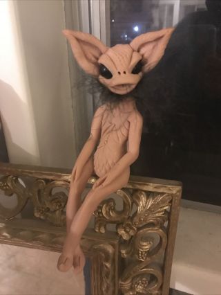 Festival Shoulder Pet Demon Alien Cable Puppet Albert Alfaro 1980