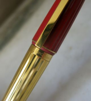 St Dupont Saint Germain Red Resin And Fold Plated