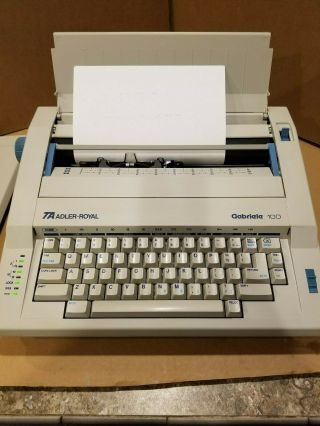 Vintage Typewriter Ta Adler - Royal Gabriele 100