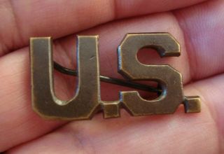 Wwii British Made " U.  S.  " Enlisted Hat Or Collar Insignia - J.  R.  Gaunt London