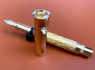 Graf Von Faber - Castell Le " The Pen Of The Year 2012 " Handmade In Germany Ar3592