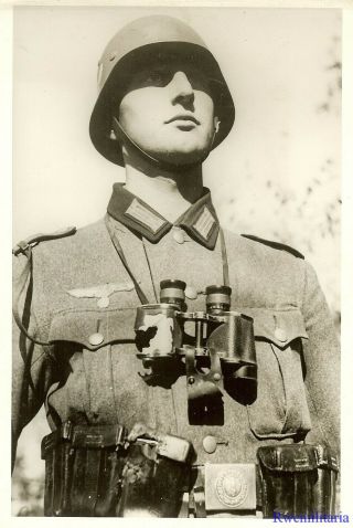 Press Photo: Proud Looking Helmeted Wehrmacht Soldier W/ Binoculars; 1939