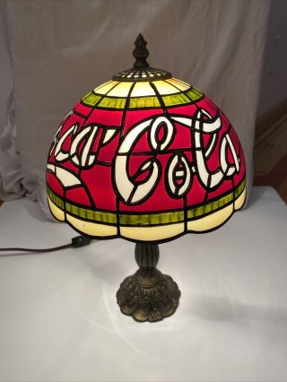 Vintage Coca - Cola Tiffany Style Stained Glass Look Plastic Shade Desk/pub Lamp