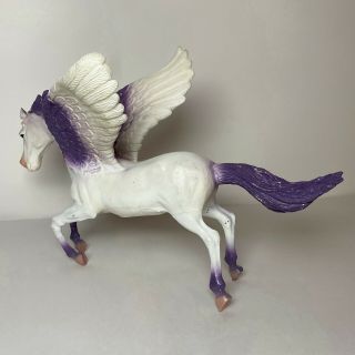 Toy Major Trading Co 2014 Purple & White Glitter Pegasus Horse Toy