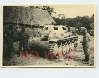 Wwii German War Photo Knocked Tank & German Soldiers