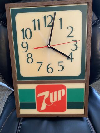 Vintage 7 - Up Wall Clock With Back Light