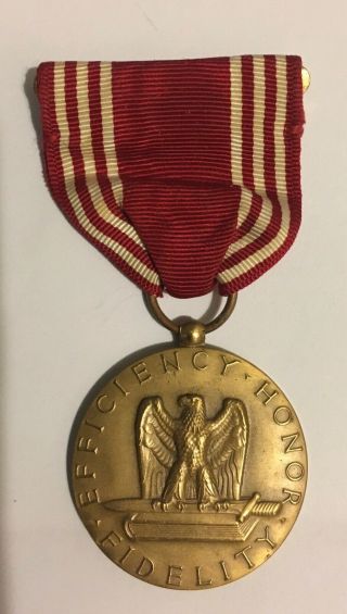 Wwii Us Army Good Conduct Medal W/ Ribbon & Pin.  Shape.