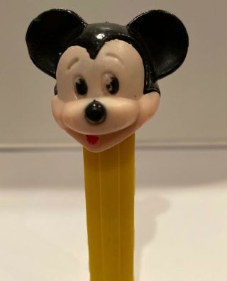 Vintage Mickey Mouse PEZ Dispenser NO FEET Walt Disney HONG KONG RARE Yellow 2