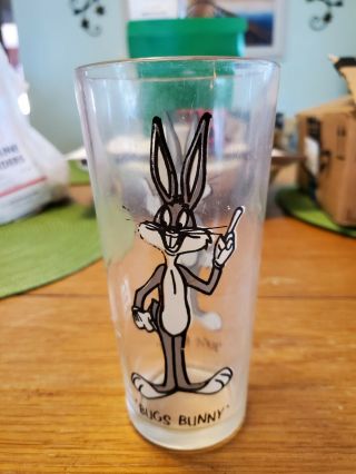 Vintage 1973 Bugs Bunny Looney Tunes Pepsi Series Collector Glass