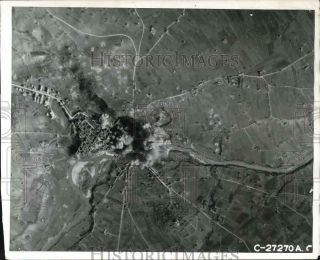 1944 Press Photo Aerial View Of Wwii Bombing Of Bridge In Pontecorvo,  Italy