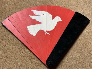 Vintage Vanishing Dove On Fan Supreme Magic Trick