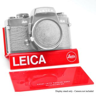 A Leica Red Plastic Camera Display Stands Ernst Leitz Wetzlar GMBH Aufsteller644 3