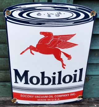 Vintage Old Mobiloil Motor Oil Can Porcelain Gas Station Pump Plate Sign