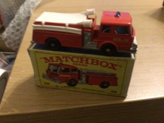 Vintage Matchbox Lesney No.  29 Fire Pumper Truck 1966 Good