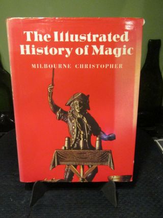 Pre - Owned Hb Dj Book - The Illustrated History Of Magic By Milbourne Christopher