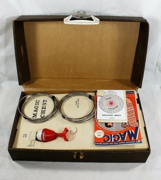 Vintage Magic Chest Magician ' s Box of Tricks 2