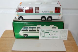 Vintage 1980 Hess Toy Training Van Truck W/ Inserts Battery Card