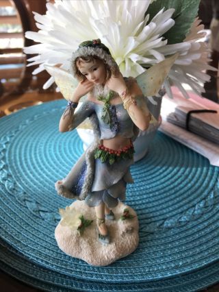 Faerie Glen " Hollishimmer " Fairy Figurine Retired - Missing Bird