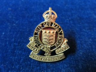 Orig Ww2 Officers Collar Badge " Rcoc " Royal Canadian Ordnance Corps