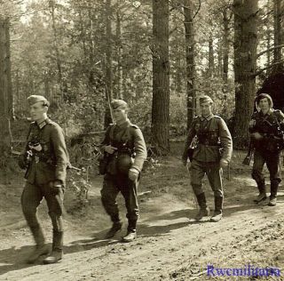 Move Out Wehrmacht Officer W/ Mp - 40 Sub - Mg Leads Patrol On Wooded Road