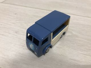 Dinky Toys 30v Electric Dairy Van ⭐️⭐️